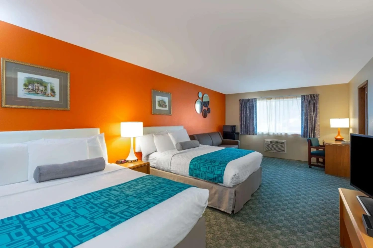 Deluxe Quadruple room