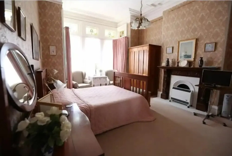 Kilmarnock House