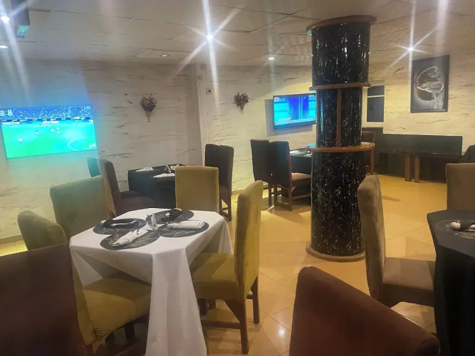 Maracanaluxury Hotel & Suites