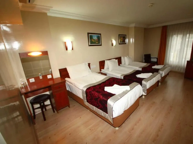 Triple room