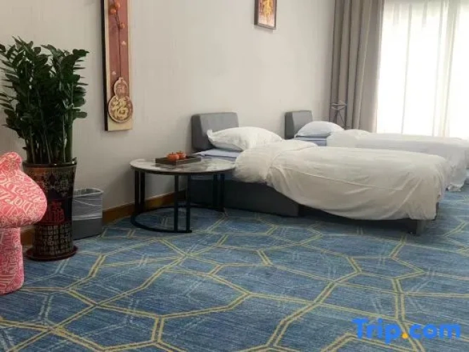 Business Family Suite