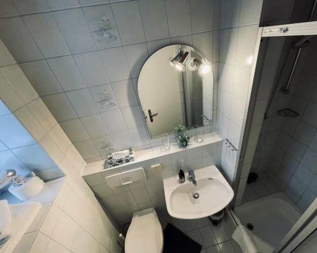 Standard Triple room with balcony