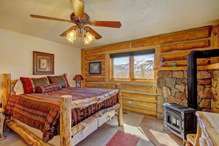 Barton Cabin by RedAwning