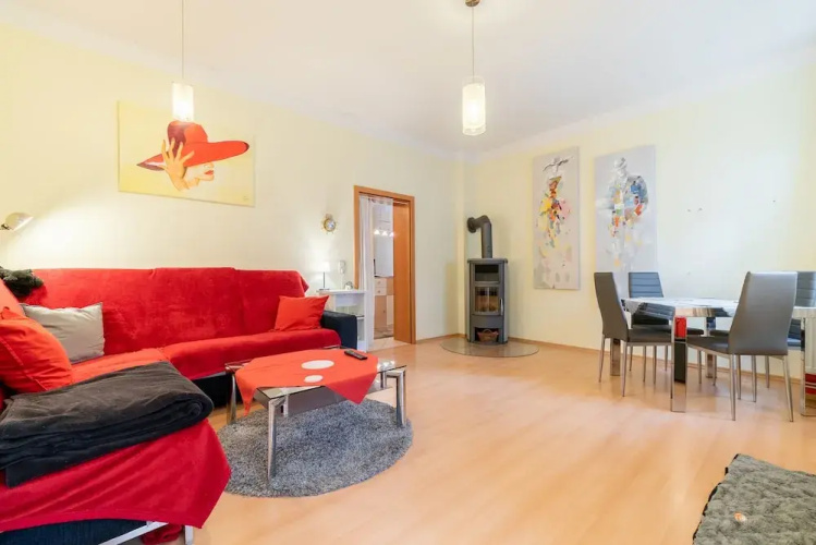 Private Apartment Otto Blum Hof