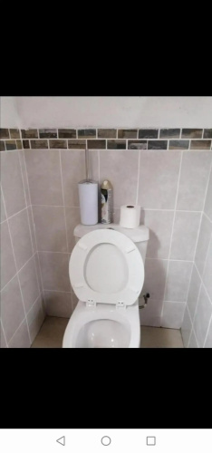 Melee's house