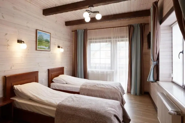2 Bedrooms Apartment