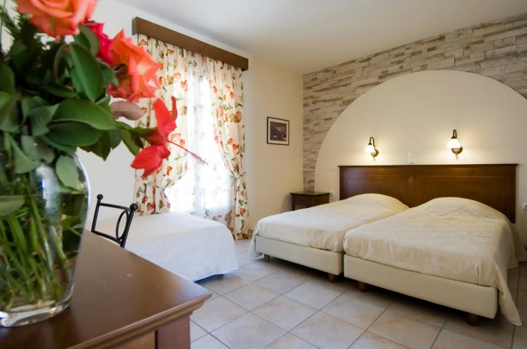 Naxos Palace Hotel