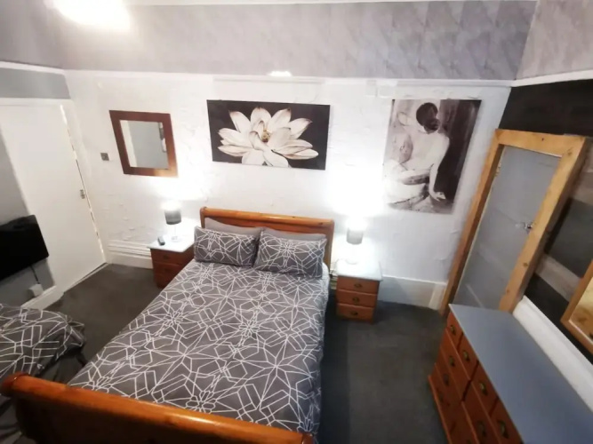 Immaculate 1-bed Apartment in Blackpool - Sleeps 5