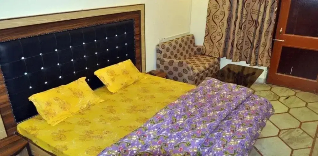 Hotel Himalayan Paradise
