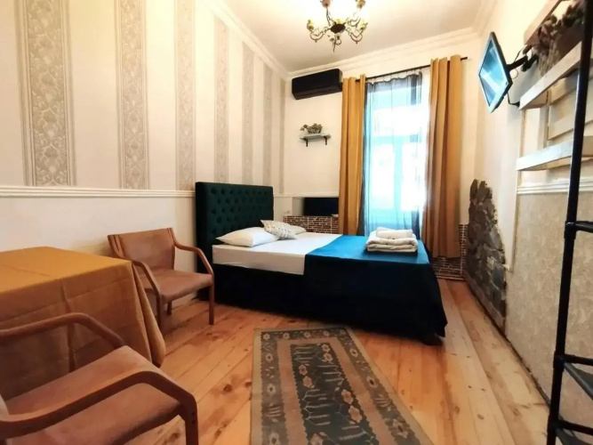 Metekhi House