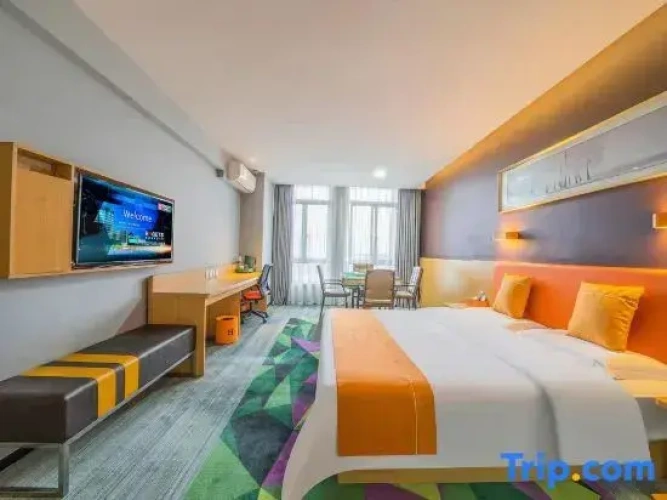 Standard Double room with city view