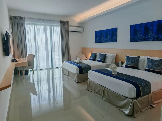 Deluxe Quadruple room