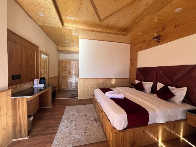 Hotel Mountain Blue Manali