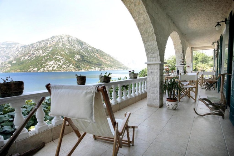 2 Bedrooms Superior Apartment with balcony and with view