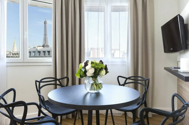 Citadines Tour Eiffel Paris