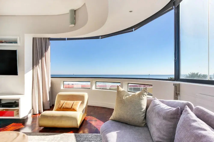 Sea Point Kingsgate Apartment