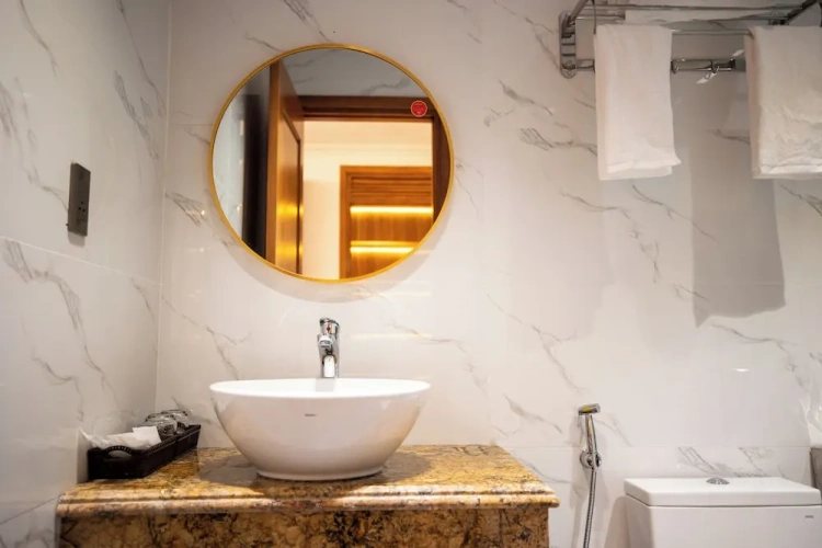 4 Bedrooms Luxury Apartment
