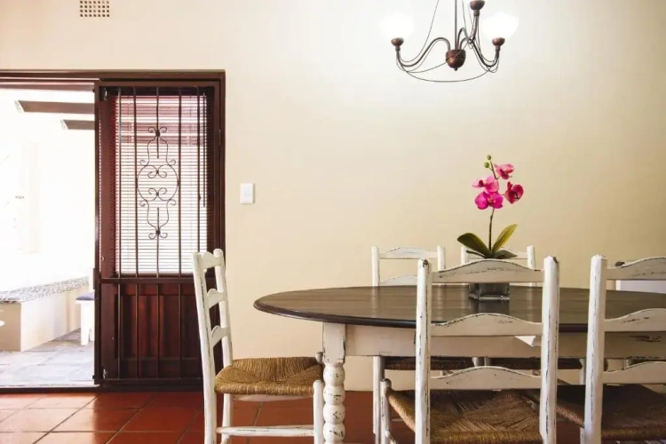 Single Chalet