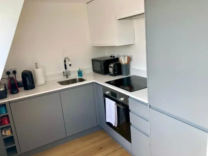 2 Bedrooms Apartment