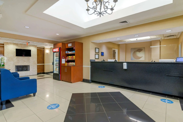 Comfort Suites Savannah North I-95