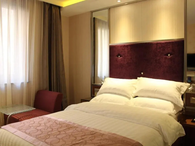 Garden Hotel