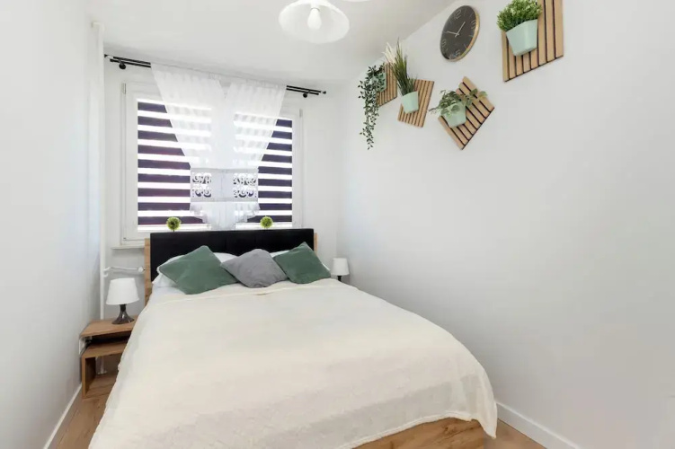 Air Conditioned Apartment by Renters
