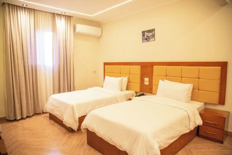 Deluxe Twin room