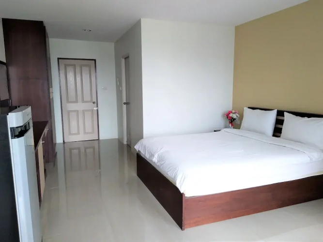 Siri Service Apartment