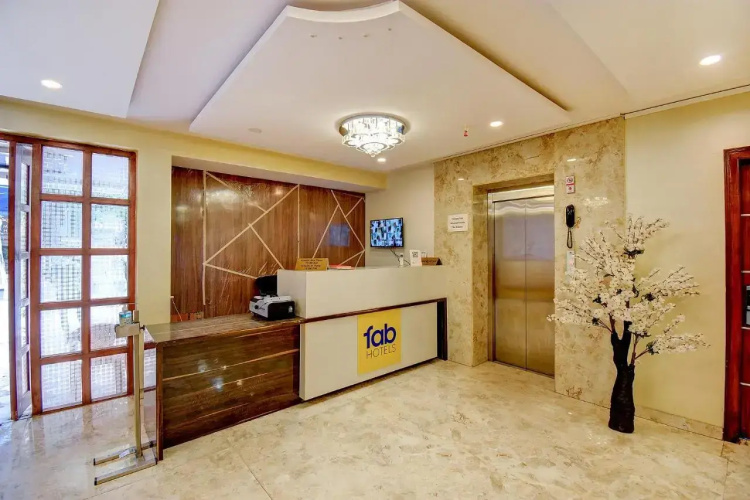 Fabhotel Srk Platinum Inn
