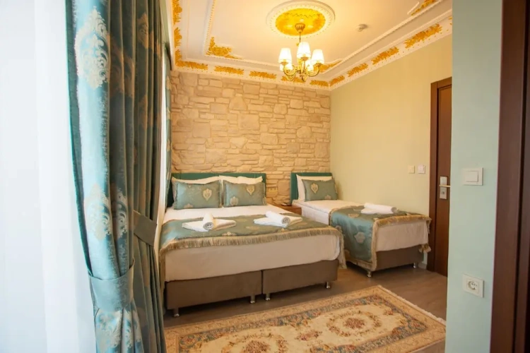 Classic Triple room