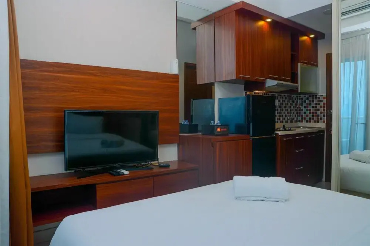 Strategic Studio Apartment at Capitol Park Residence