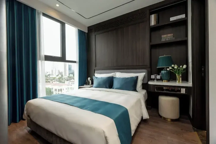 3 Bedrooms Executive Apartment with city view