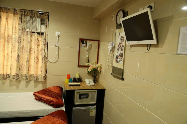Euro Hostel