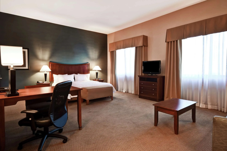 Hampton Inn & Suites Folsom