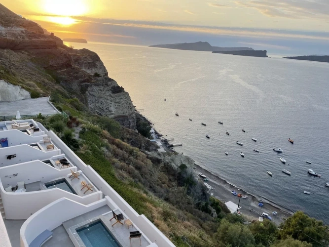 Superior Double room with balcony and with mountain view