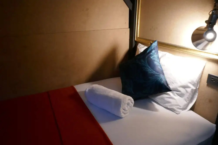 2Street Hostel at Surathani - Adults Only