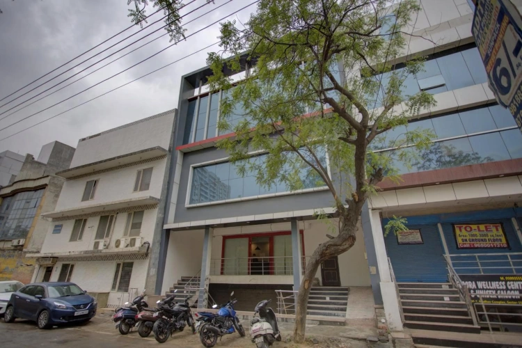 OYO Townhouse 79846 Townhouse 292 Atal Chowk Indirapuram Ghaziabad