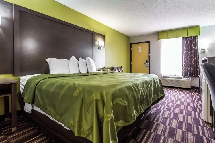 Standard Double room with balcony