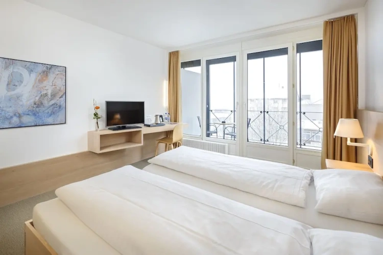Standard Quadruple room with balcony