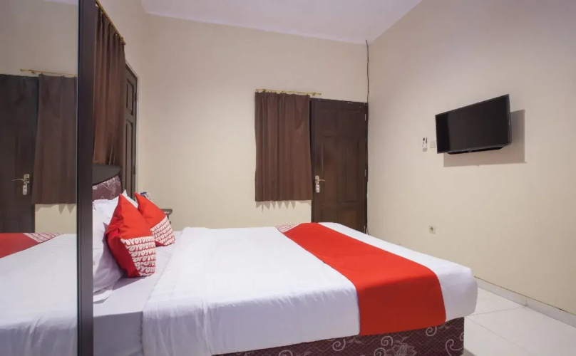 Hotel O Graha 99