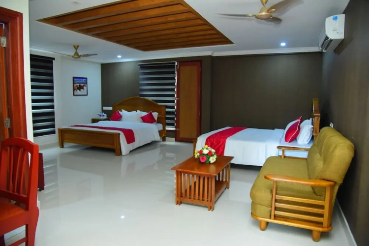2 Bedrooms Superior Suite with city view