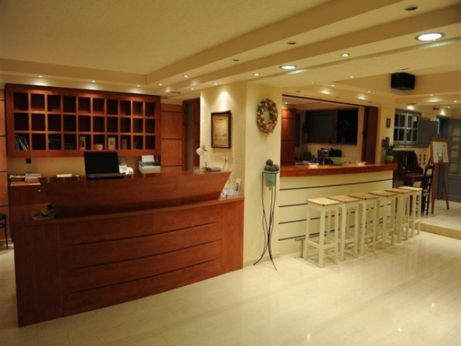 Sunbeam Studio & Apartments