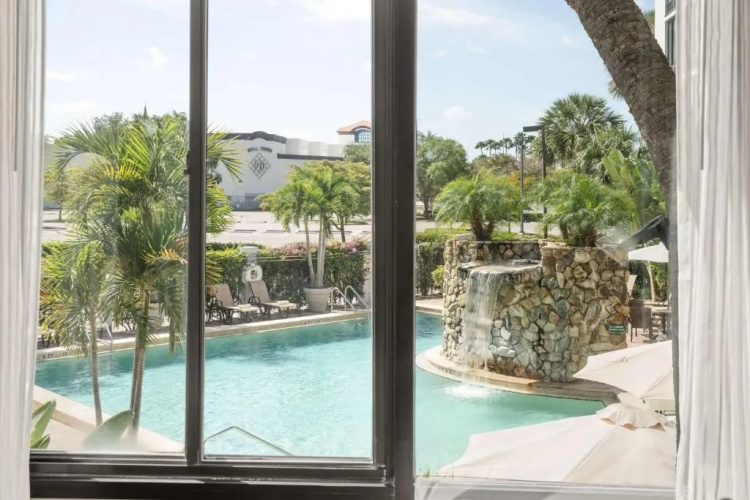 Doubletree By Hilton Fort Myers At Bell Towershops photo 27