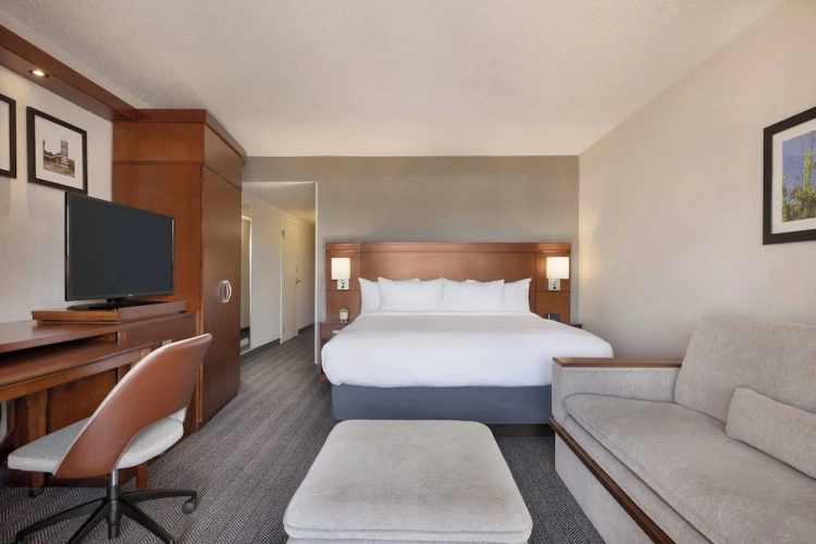 Standard Double room with balcony