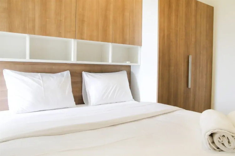 Modern Design 2BR The Springlake Summarecon Apartment