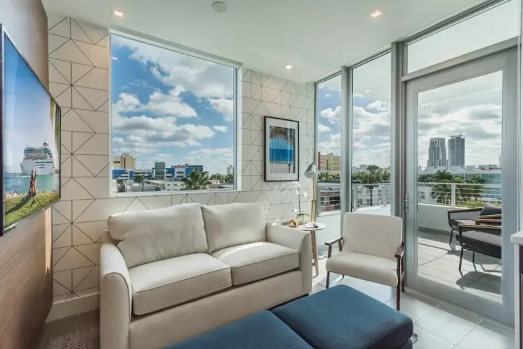 VHC Luxury Apartments 538 Apt #401