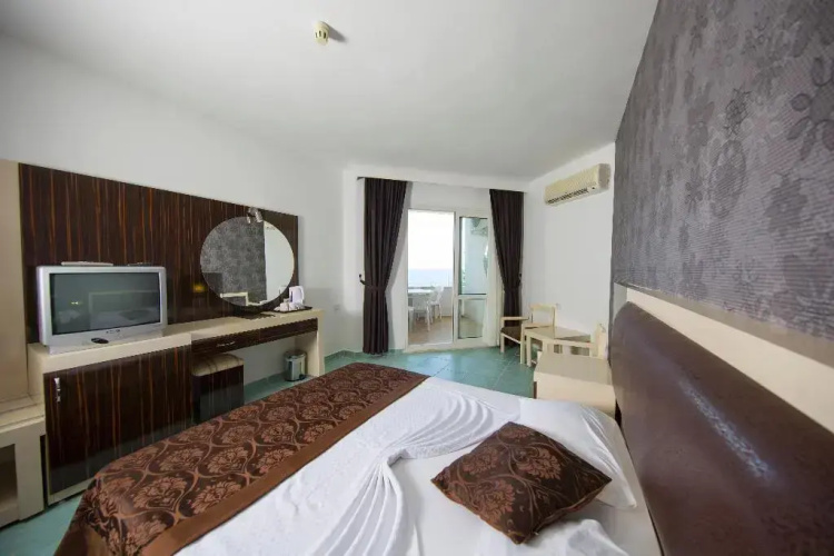Alanya First Class Hotel