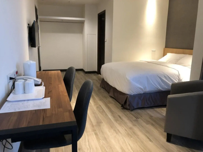 Honest&Warm Hotel