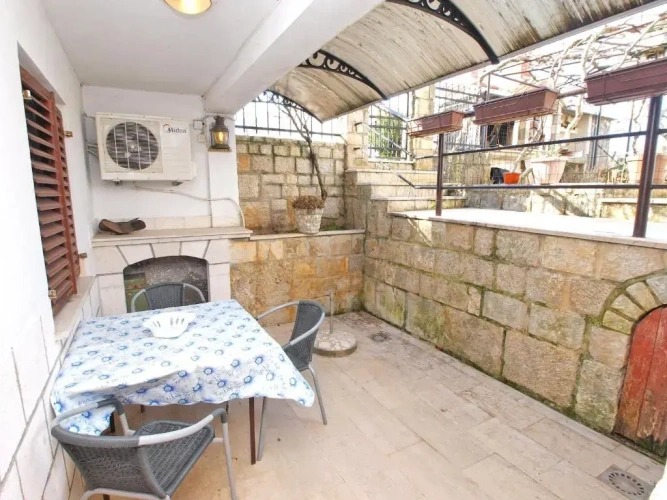 1 Bedroom Double Apartment
