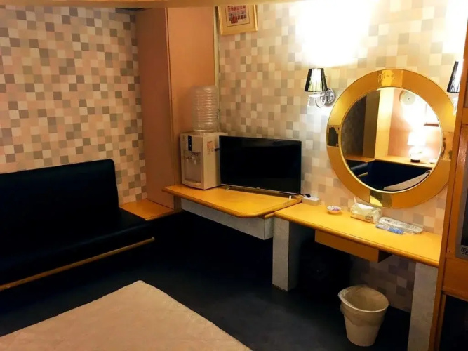Wenqing Hotel